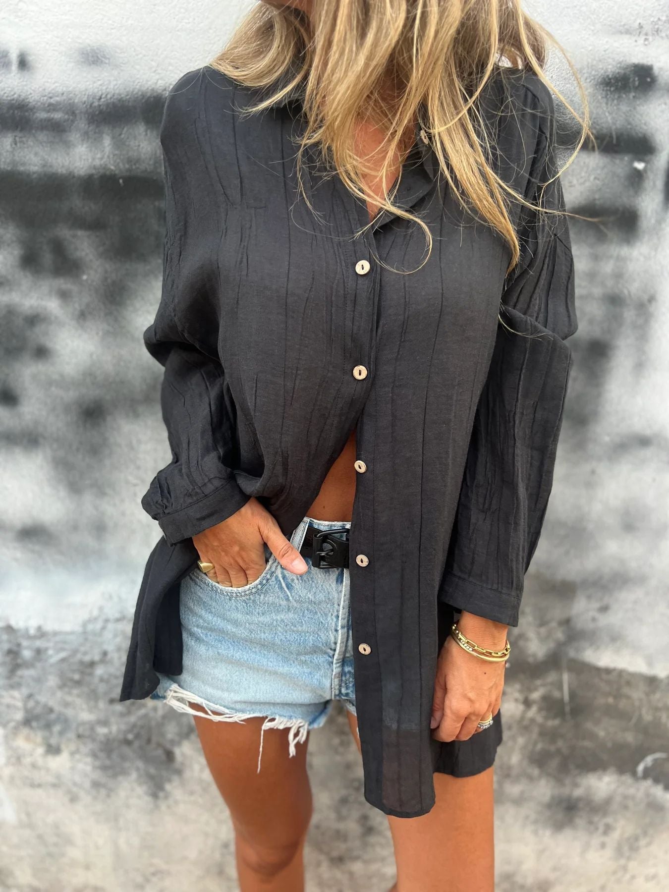 Solid Color Single-Row Multi-Button Shirt