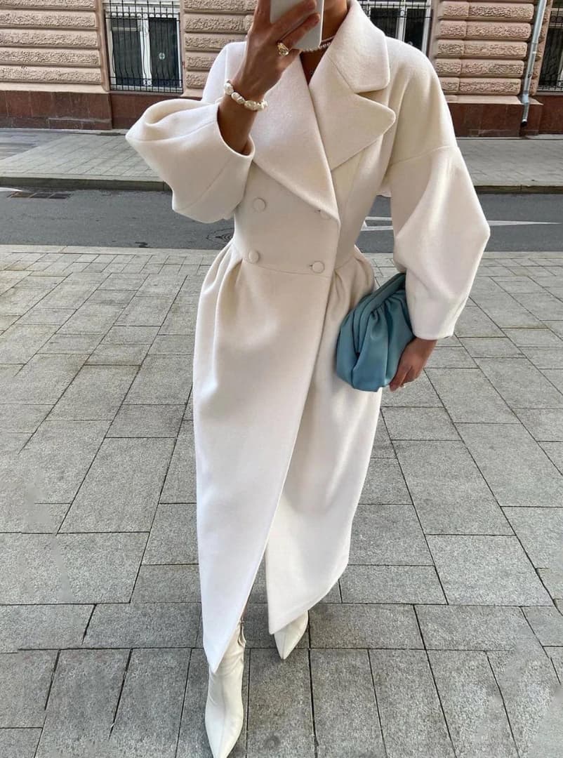 Ellin- Elegant Timeless Coat