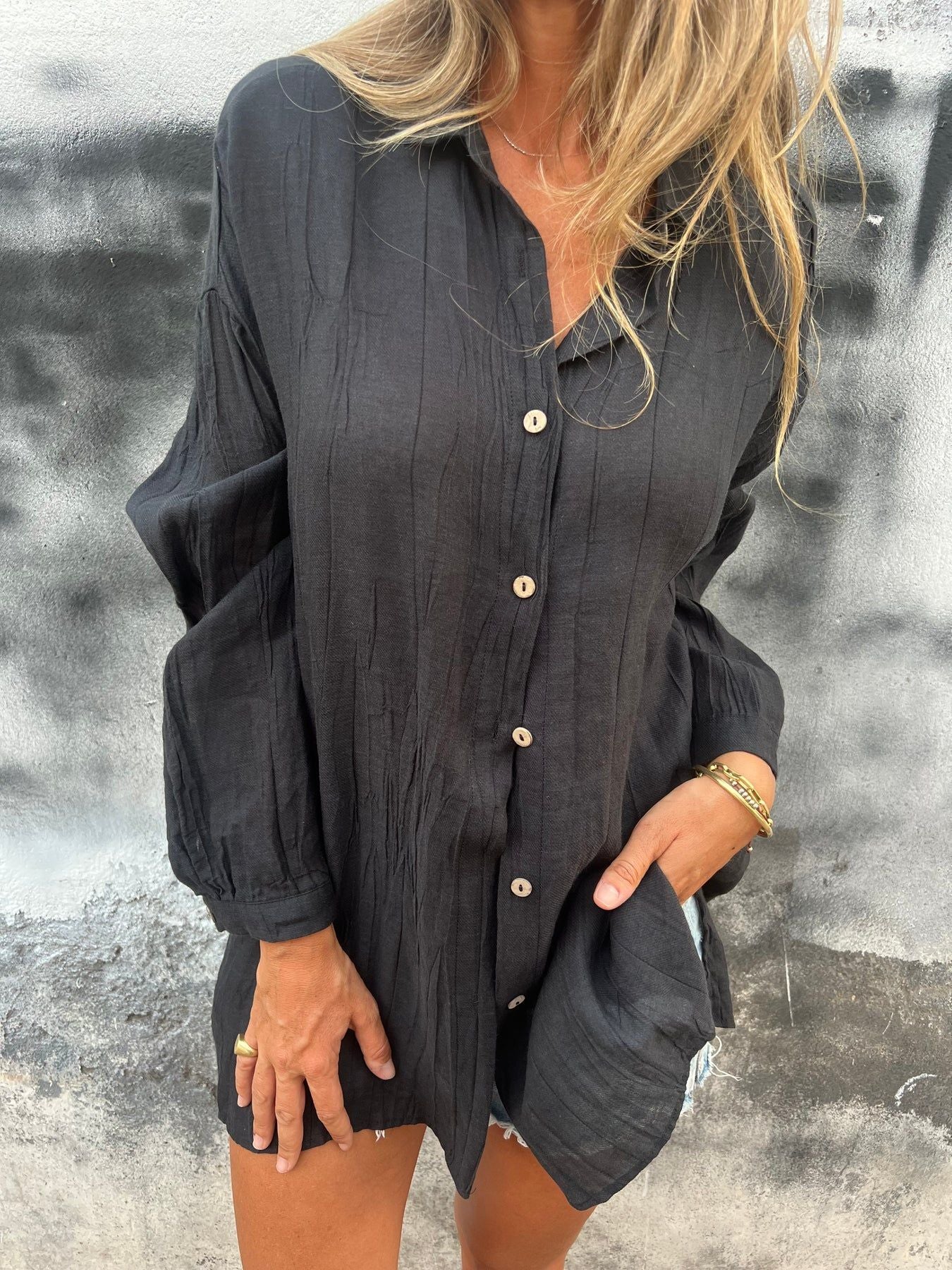 Solid Color Single-Row Multi-Button Shirt