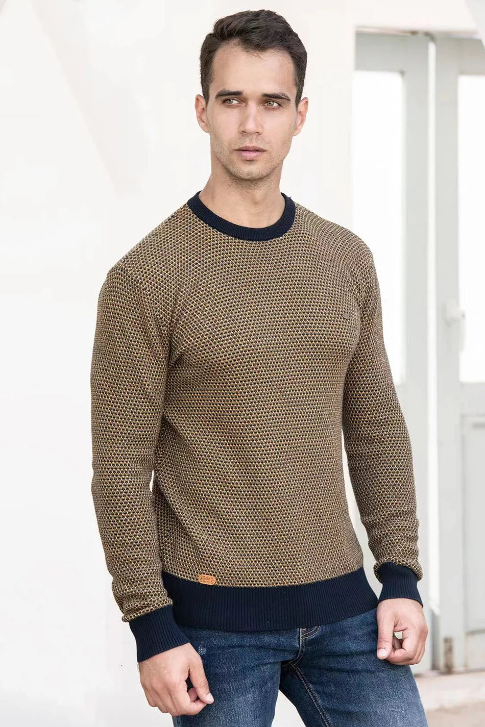 Patterned Men’s Sweater