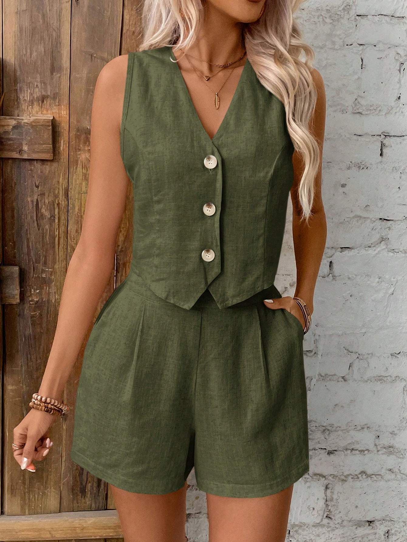 Front Buckle V-neck Vest Vest Shorts Suit