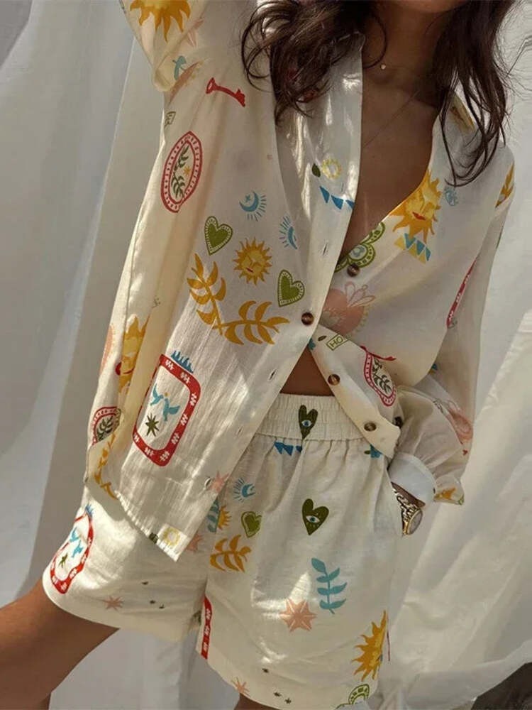 Matilda™ - Vacation Printed Long Sleeve Shirt & Elastic Waist Shorts Set