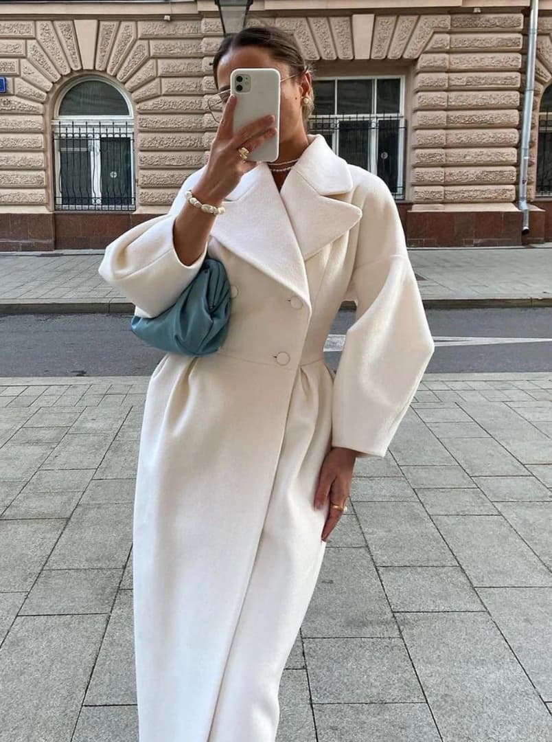 Ellin- Elegant Timeless Coat