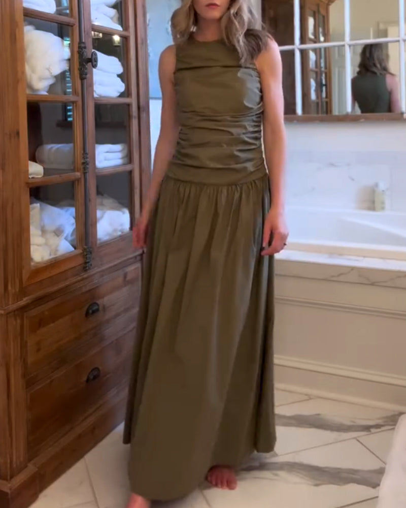 Fashion Sleeveless Pleated Dress