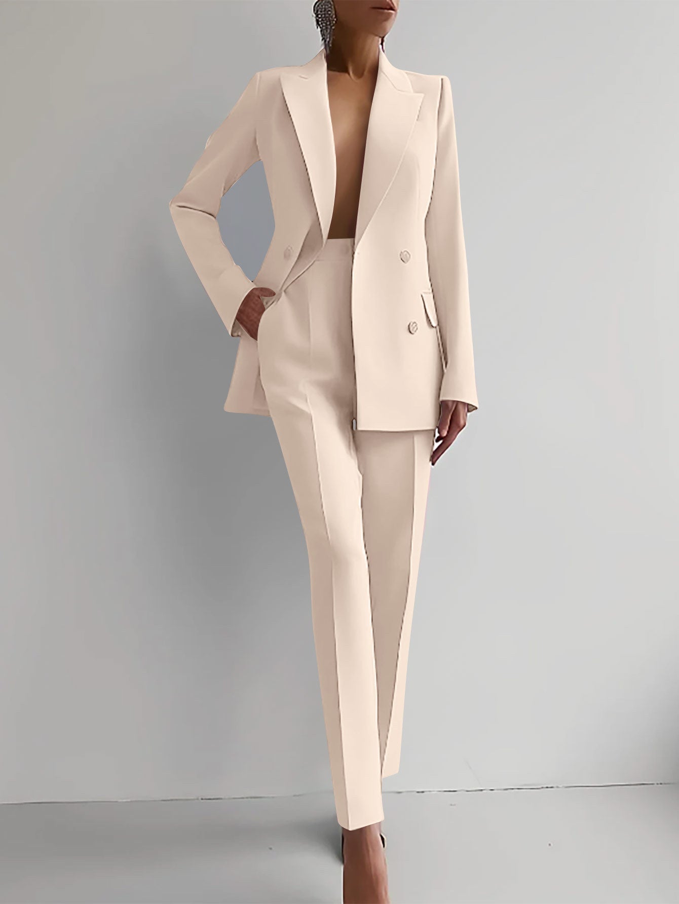 Saima / Elegant Suit