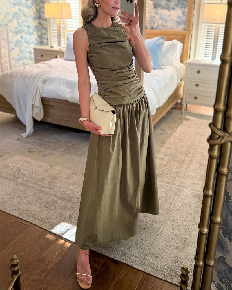 Fashion Sleeveless Pleated Dress